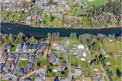 1300 Daisy Ln, Grants Pass, OR 97527 - Photo 41