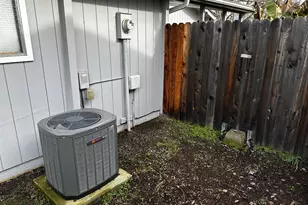 2345 Circle Dr, Roseburg, OR 97471 - Photo 7