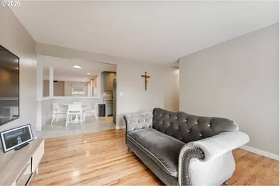 17929 SE Clay St, Portland, OR 97233 - Photo 7