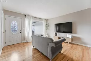 17929 SE Clay St, Portland, OR 97233 - Photo 5