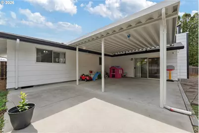17929 SE Clay St, Portland, OR 97233 - Photo 29