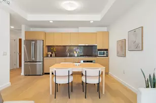 841 S Gaines St, Portland, OR 97239 - Photo 9