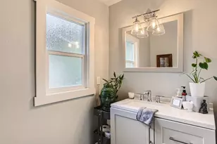 121 NE Knott St, Portland, OR 97212 - Photo 13