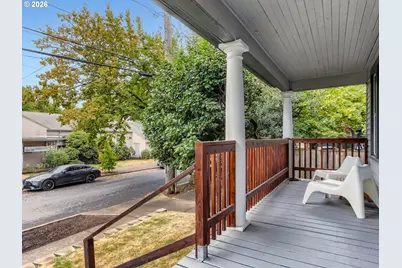 121 NE Knott St, Portland, OR 97212 - Photo 5