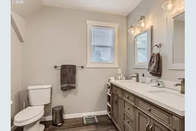 121 NE Knott St, Portland, OR 97212 - Photo 17