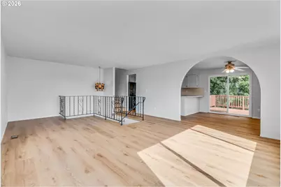 6696 Partridge Cir, Gladstone, OR 97027 - Photo 9
