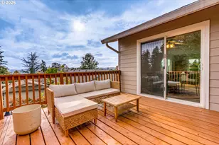 6696 Partridge Cir, Gladstone, OR 97027 - Photo 17