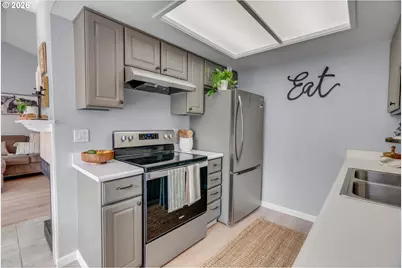 9455 SW 146th Ter #D-8, Beaverton, OR 97007 - Photo 13