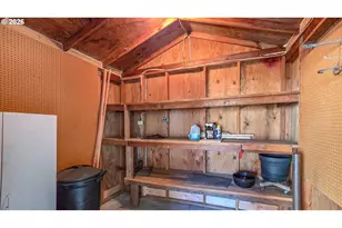 1200 E Central Ave, Sutherlin, OR 97479 - Photo 3