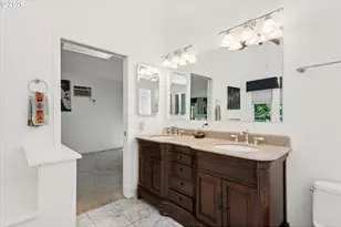 9535 NW Harbor Blvd, Portland, OR 97231 - Photo 23