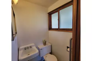 47858 W 1st St, Oakridge, OR 97463 - Photo 19