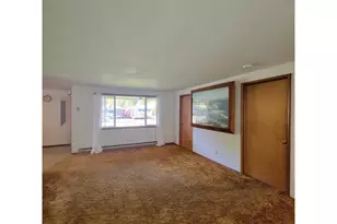 47858 W 1st St, Oakridge, OR 97463 - Photo 11