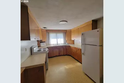 47858 W 1st St, Oakridge, OR 97463 - Photo 13