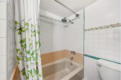 2210 E 25th St, Vancouver, WA 98661 - Photo 29