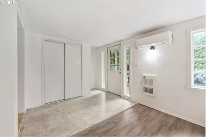 2210 E 25th St, Vancouver, WA 98661 - Photo 9