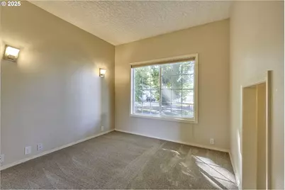 6675 NE Birch St, Hillsboro, OR 97124 - Photo 15