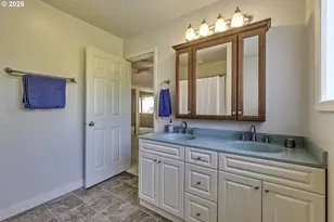 6675 Northeast Birch Street, Hillsboro, OR 97124 - Photo 21