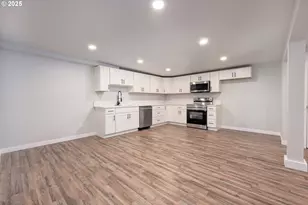 5775 SE Cesar E Chavez Blvd, Portland, OR 97202 - Photo 27