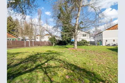 442 NW 4th Ave, Canby, OR 97013 - Photo 11