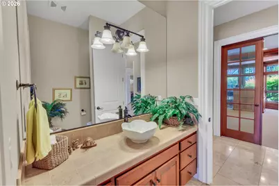 21020 S Meadowridge Ct, Oregon City, OR 97045 - Photo 11