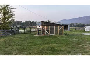 74822 Lower Diamond Ln, Wallowa, OR 97885 - Photo 19