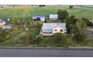 74822 Lower Diamond Ln, Wallowa, OR 97885 - Photo 3