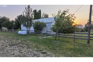 74822 Lower Diamond Ln, Wallowa, OR 97885 - Photo 19