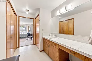 13815 NW 10th Ct, Vancouver, WA 98685 - Photo 17
