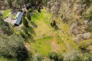 402 Northside Rd, Sutherlin, OR 97479 - Photo 41