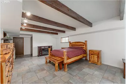 402 Northside Rd, Sutherlin, OR 97479 - Photo 15