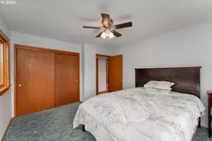 402 Northside Rd, Sutherlin, OR 97479 - Photo 9