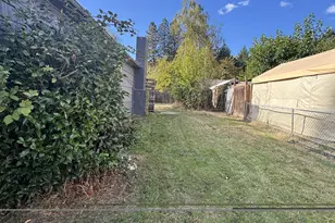 621 Irving Dr, Myrtle Creek, OR 97457 - Photo 23