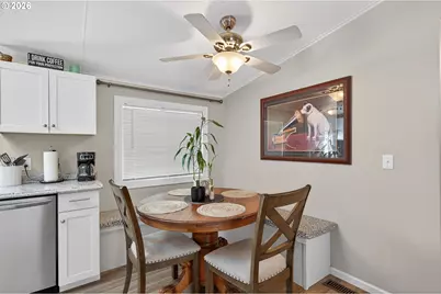 4155 NE Three Mile Ln #74, McMinnville, OR 97128 - Photo 9