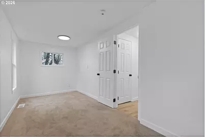 9828 SE Ellis St, Portland, OR 97266 - Photo 19
