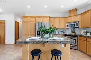 2711 Harvest Ct, Forest Grove, OR 97116 - Photo 19