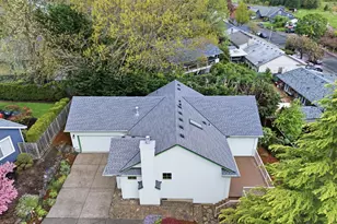 2711 Harvest Ct, Forest Grove, OR 97116 - Photo 3