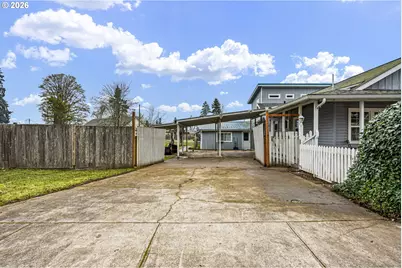 808 N 10th St, Cottage Grove, OR 97424 - Photo 21