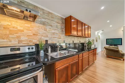 1000 S King St, Seaside, OR 97138 - Photo 9