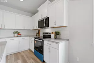 430 S Elm St, Yamhill, OR 97148 - Photo 13