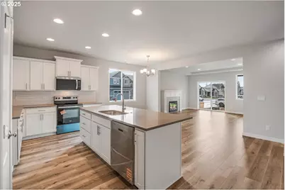 430 S Elm St, Yamhill, OR 97148 - Photo 9