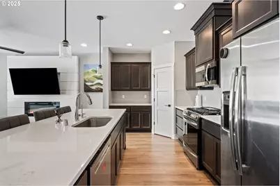 12009 NE 108th St, Vancouver, WA 98662 - Photo 7