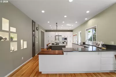 13436 SW Clearview Way, Tigard, OR 97223 - Photo 15