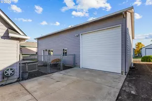 731 Aeronca St, Independence, OR 97351 - Photo 41
