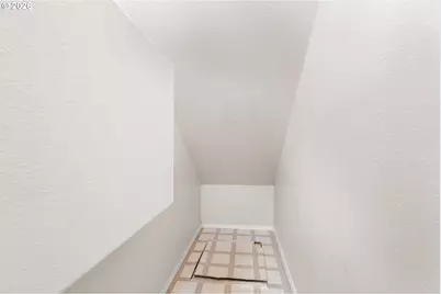 731 Aeronca St, Independence, OR 97351 - Photo 25