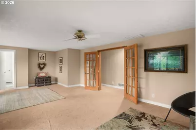 12040 NW Lovejoy St, Portland, OR 97229 - Photo 17