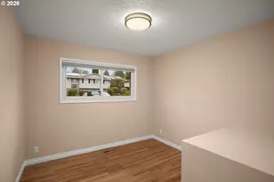 12040 NW Lovejoy St, Portland, OR 97229 - Photo 25