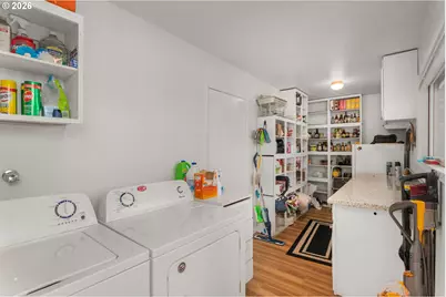 12040 NW Lovejoy St, Portland, OR 97229 - Photo 23