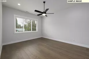 15224 S E Towers Ter, Milwaukie, OR 97267 - Photo 13