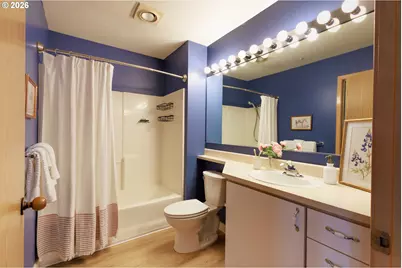 129 N Hayden Bay Dr #BLDG  F, Portland, OR 97217 - Photo 17