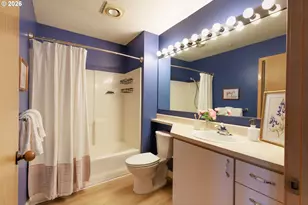 129 N Hayden Bay Dr, Portland, OR 97217 - Photo 17